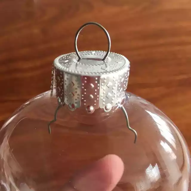 8cm Flat Oval Shaped Christmas Baubles