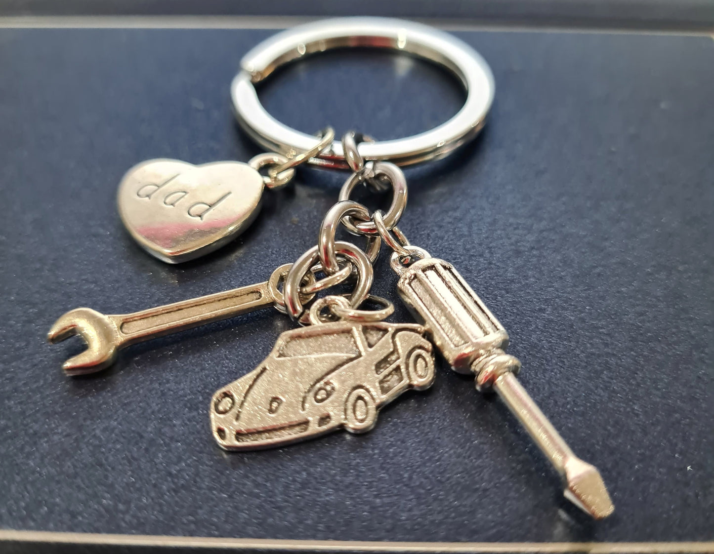 (Car) Metal Tool Charm Keyring for Dad